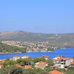 Pool Near Sea Holiday home Razanj