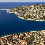 Holiday home Pool Near Sea *