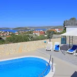 Pool Near Sea * Razanj