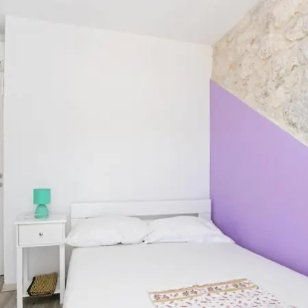 Pool Near Sea Ferienhaus Ražanj