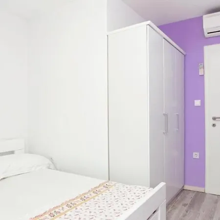 Holiday home Pool Near Sea *