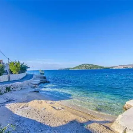 Pool Near Sea * Ražanj