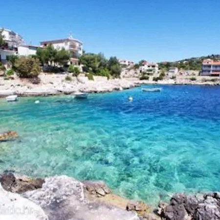 Дом отдыха Pool Near Sea Ражань