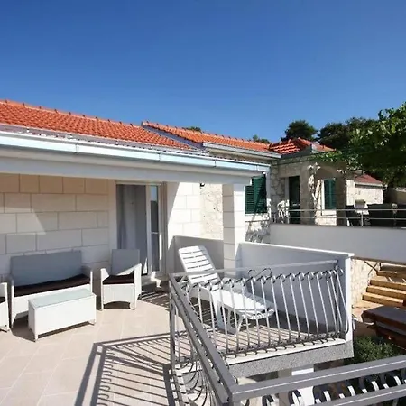 Ferienhaus Pool Near Sea Ražanj