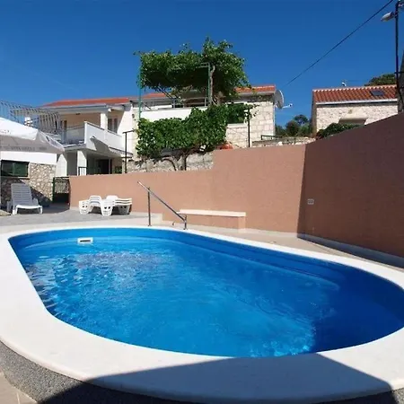 펜션 Pool Near Sea Ražanj