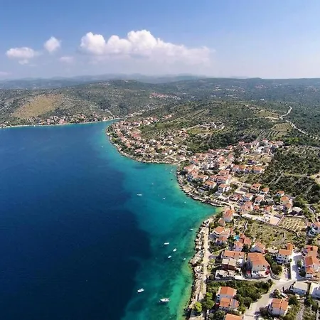 Pool Near Sea Holiday home Razanj