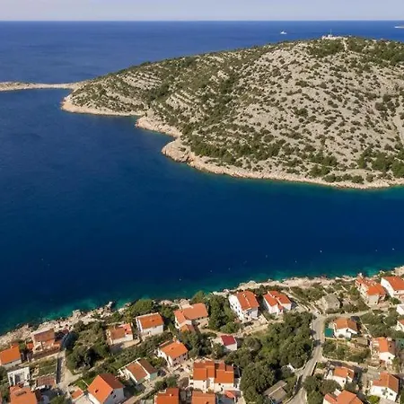 Holiday home Pool Near Sea *