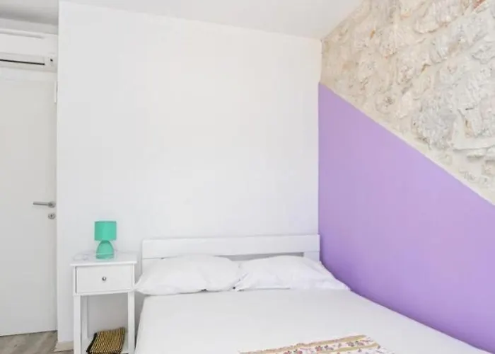 Pool Near Sea Дом отдыха Ражань