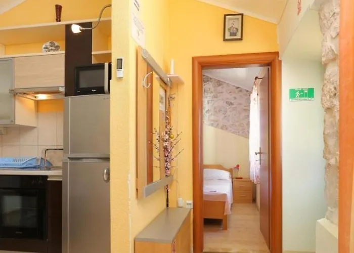 Дом отдыха Pool Near Sea