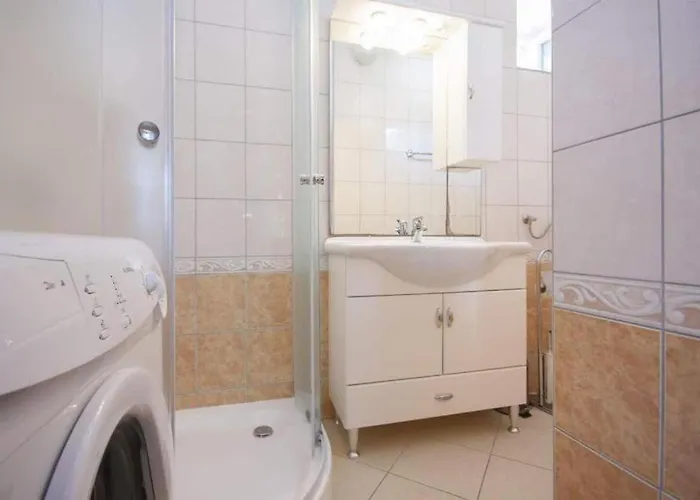 Pool Near Sea * Ражань