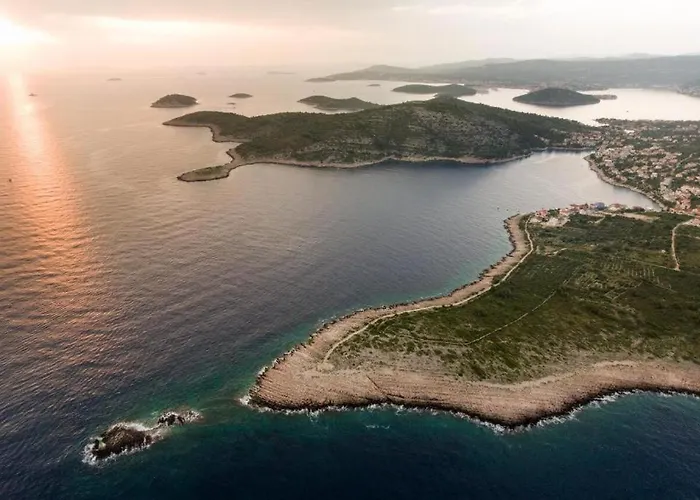 Pool Near Sea * Ražanj